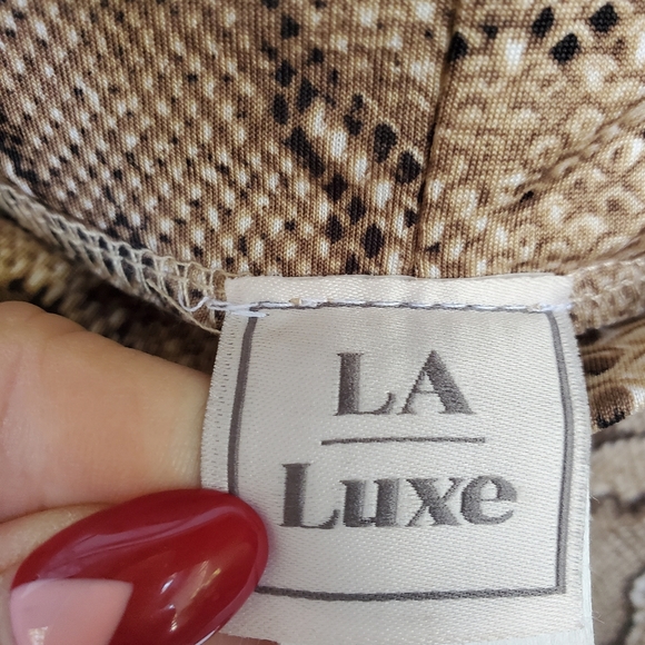LA LUXE Snakeprint Python Leggings Like NEW! Sz Med - Picture 12 of 13